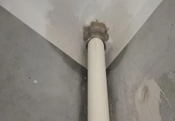 类乌齐卫生间测漏水之渗水防护